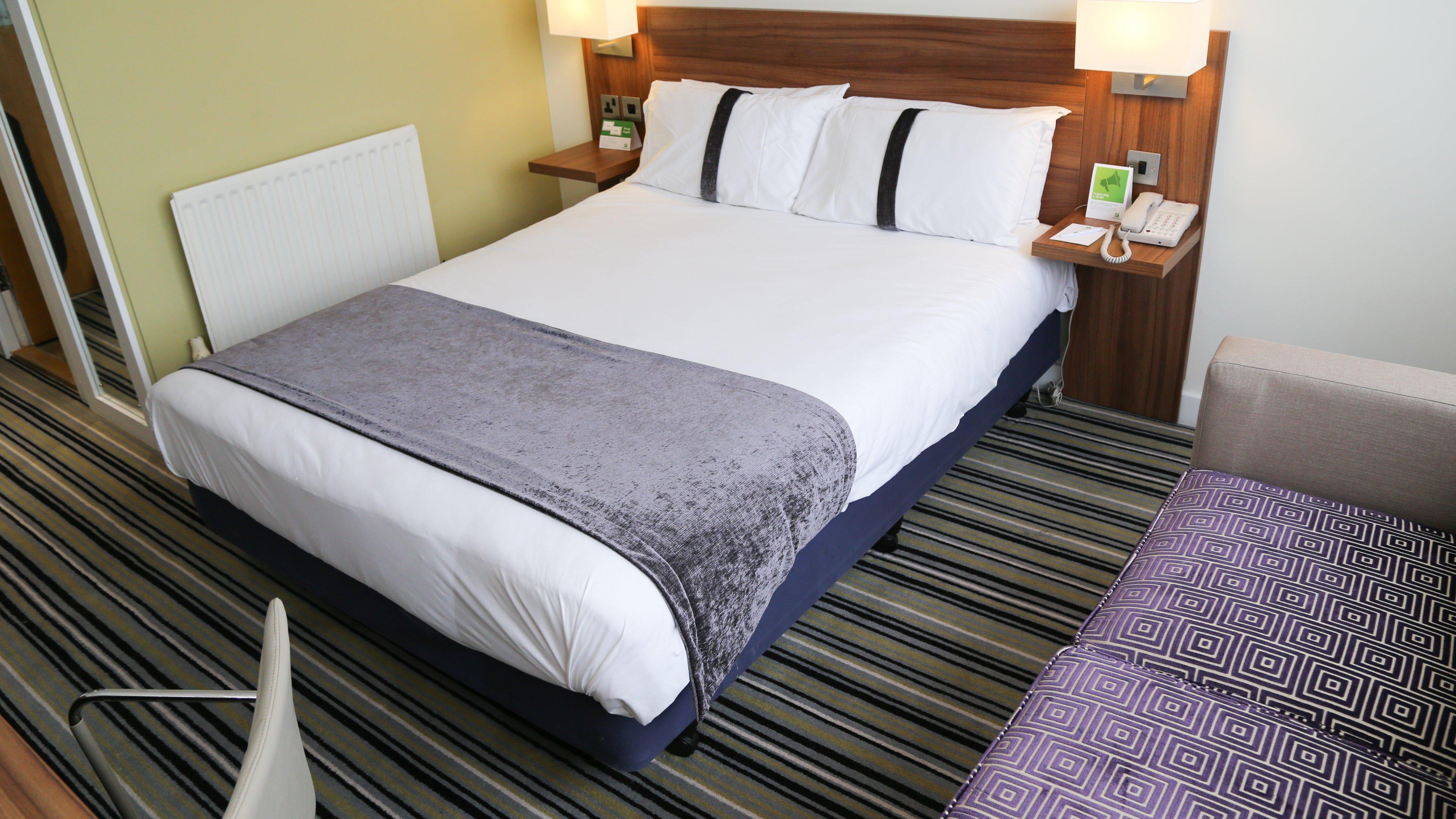 Holiday Inn Runcorn M56 Junction 12 By Ihg Eksteriør billede