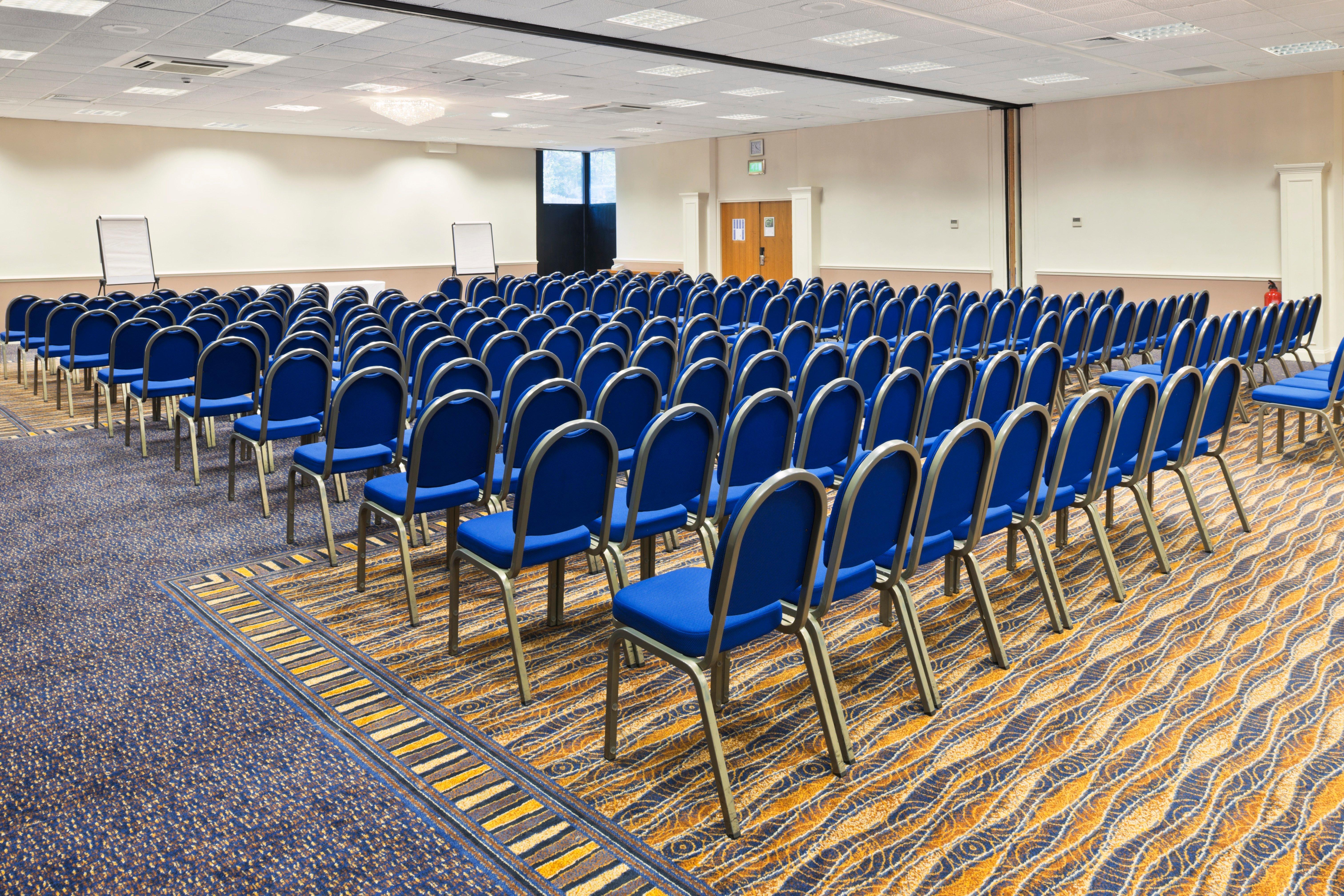 Holiday Inn Runcorn M56 Junction 12 By Ihg Eksteriør billede