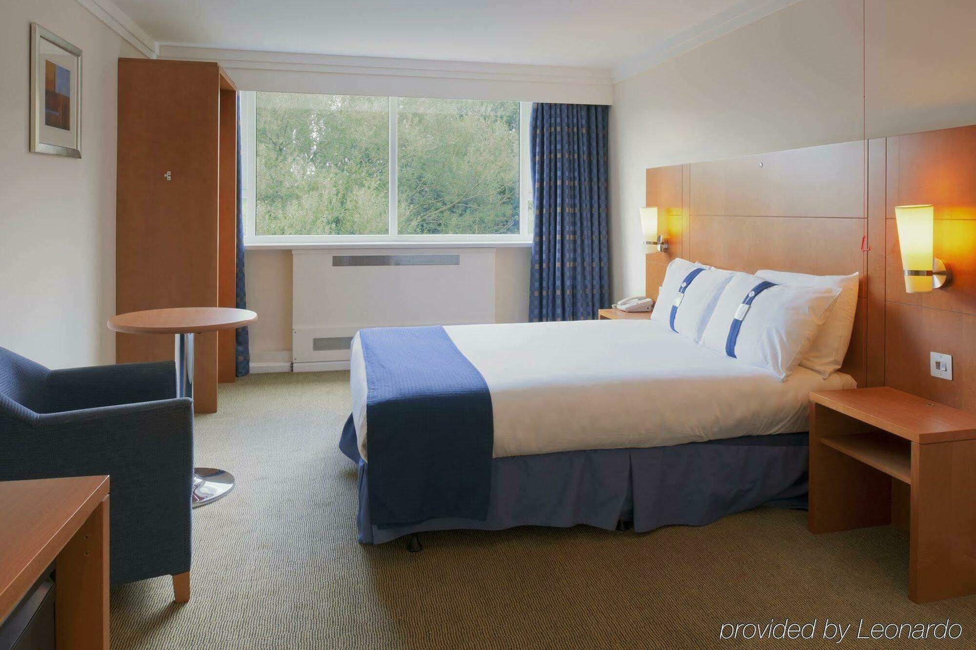 Holiday Inn Runcorn M56 Junction 12 By Ihg Eksteriør billede
